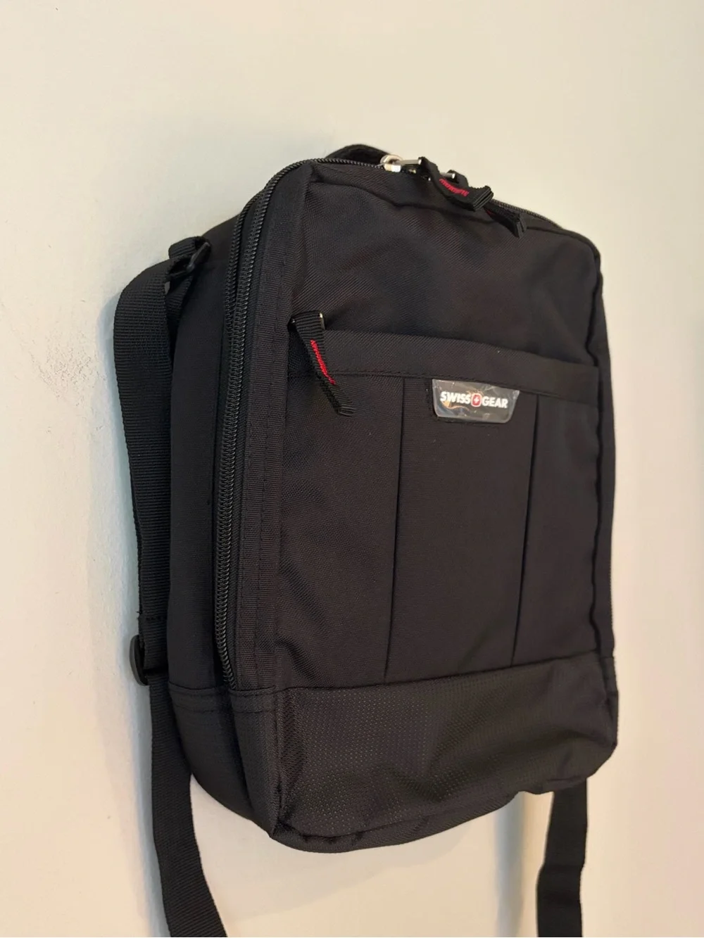 SwissGear Black Crossbody Sling Bag